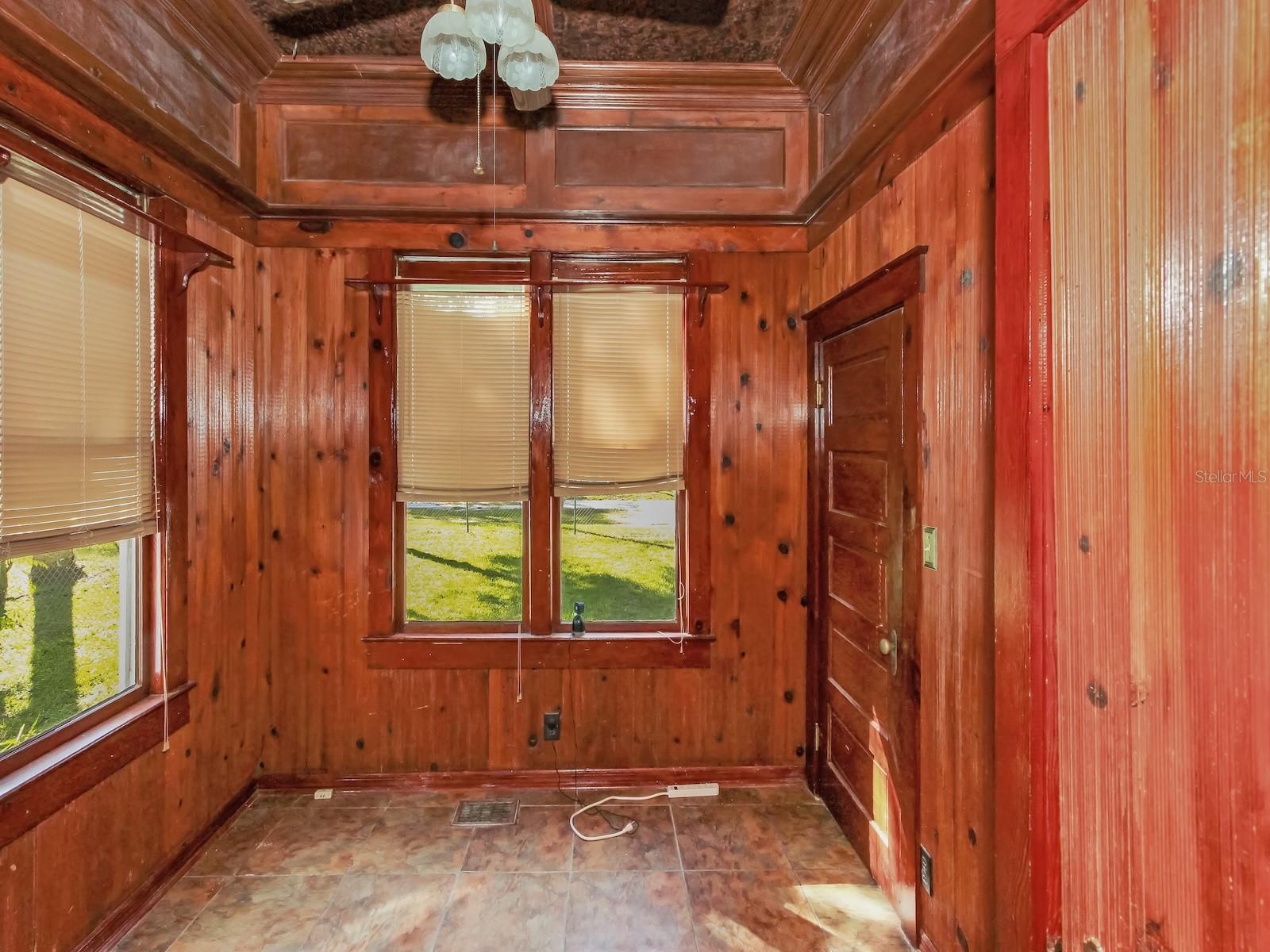 GARNERS ADD TO MARKHAM PARK HEIGHTS - Residential