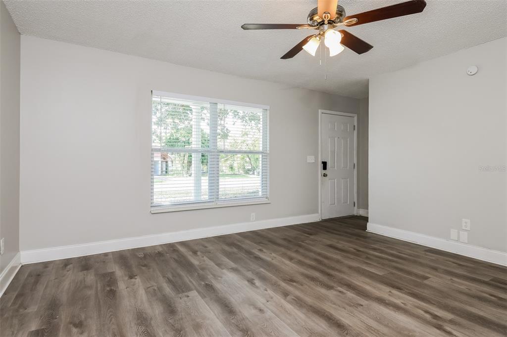 FOX BRIAR - Residential