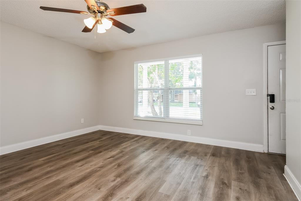 FOX BRIAR - Residential