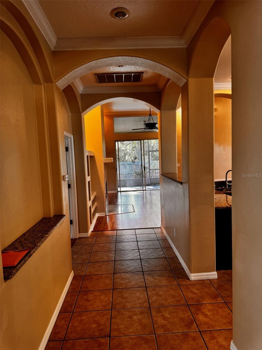 HIDDEN OAKS PLACE - Residential Lease