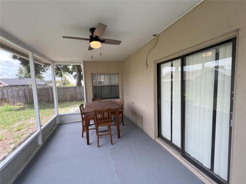 A home in WINTER HAVEN