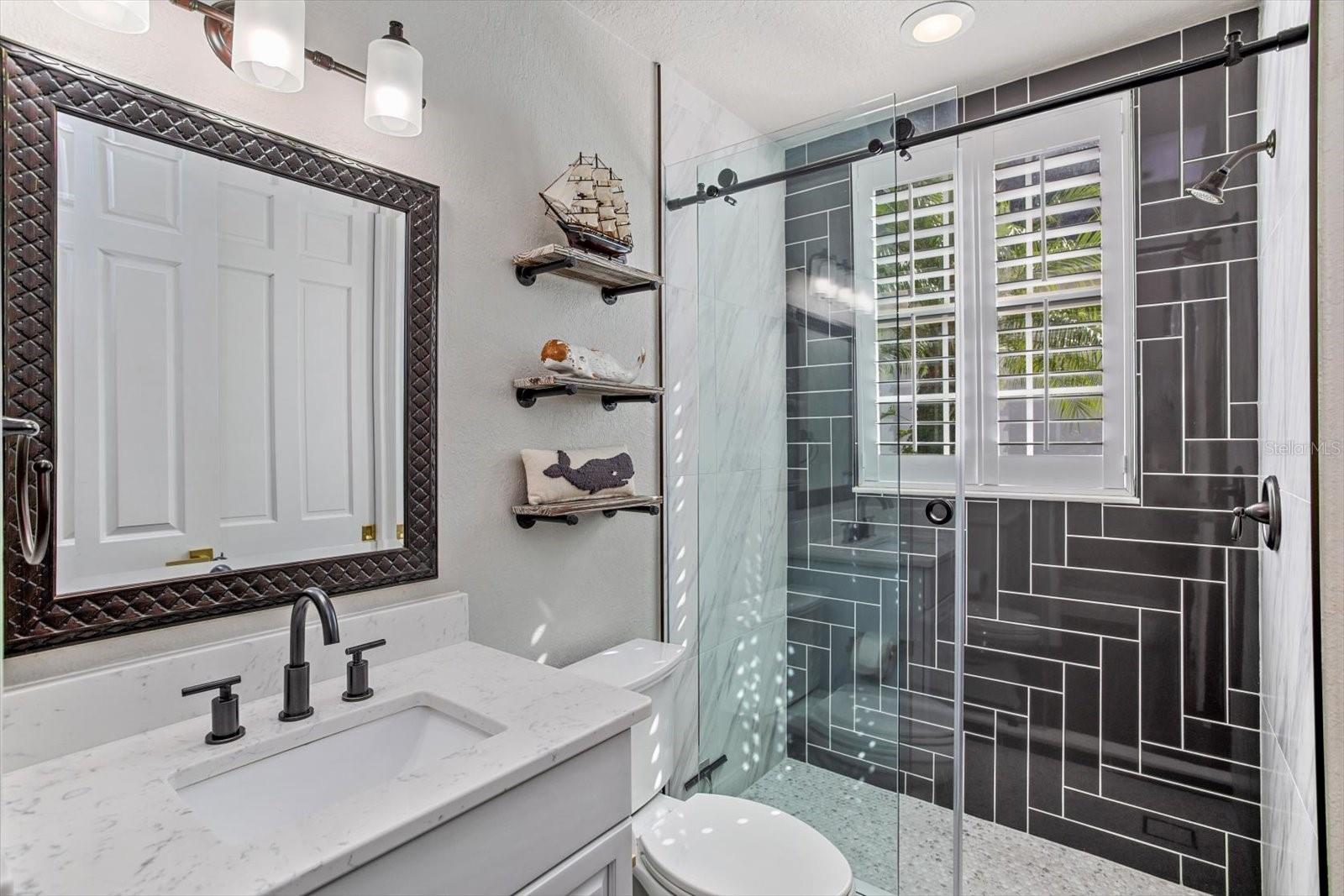 KEENES POINTE - Residential