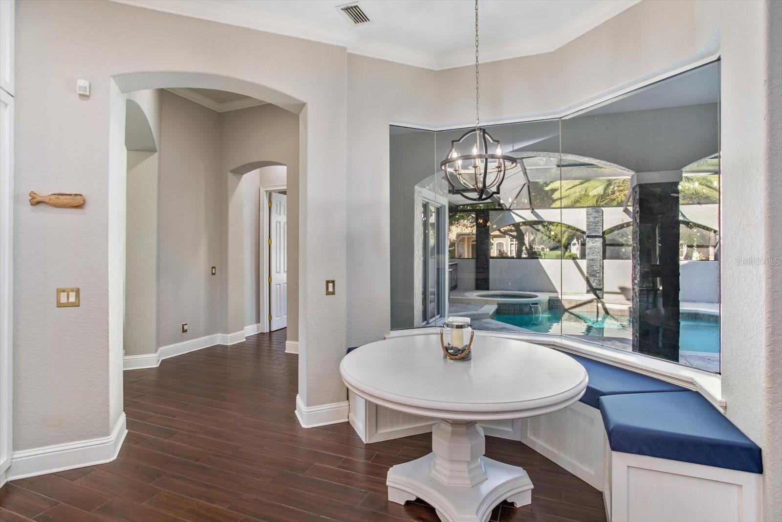 KEENES POINTE - Residential