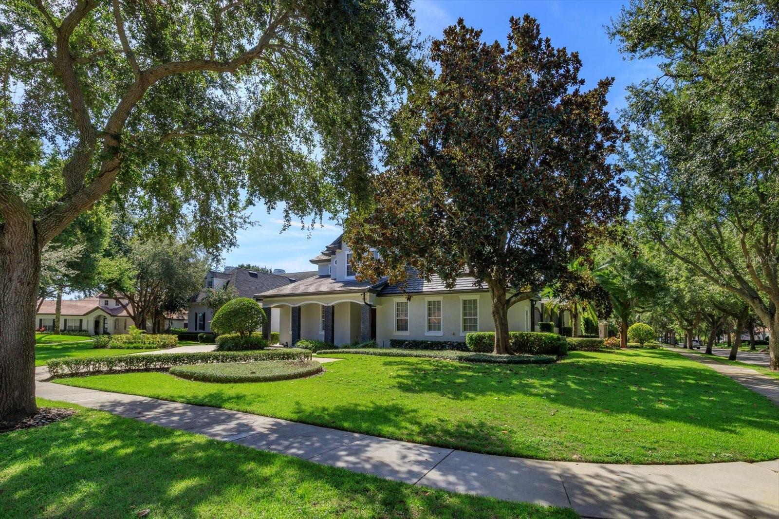 9922 BRENTFORD COURT
