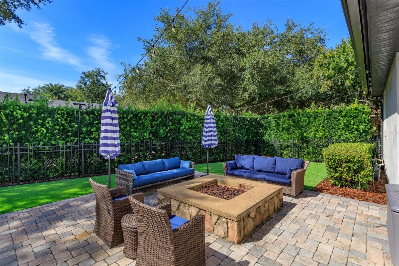 KEENES POINTE - Residential