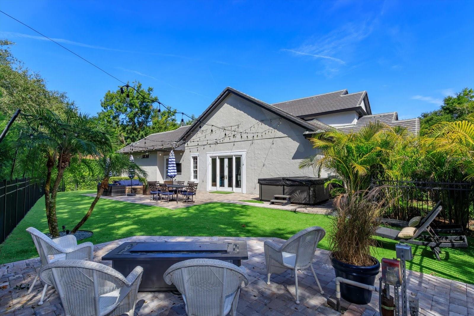 KEENES POINTE - Residential