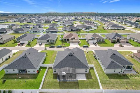 A home in LAKELAND