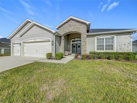 A home in LAKELAND