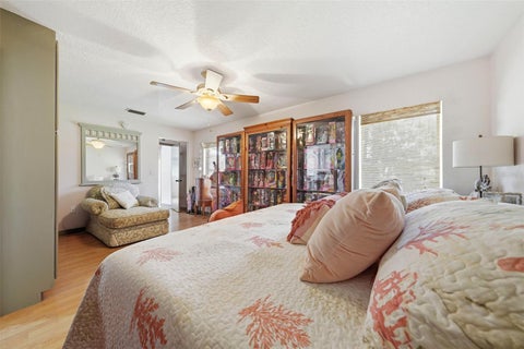Tiny photo for 37237 Grays Airport Road, Lady Lake, FL 32159 (MLS # G5111836)