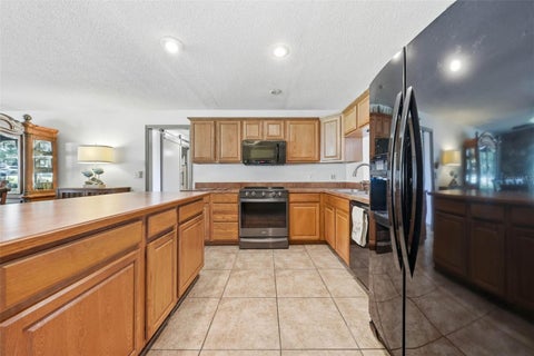 Tiny photo for 37237 Grays Airport Road, Lady Lake, FL 32159 (MLS # G5111836)
