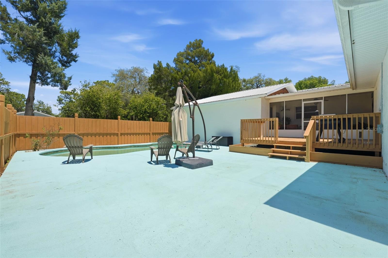 MOUNT PLEASANT - Residential