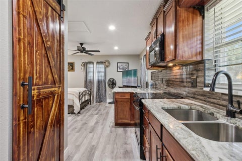 Tiny photo for 37911 Felkins Road, Leesburg, FL 34788 (MLS # G5112935)