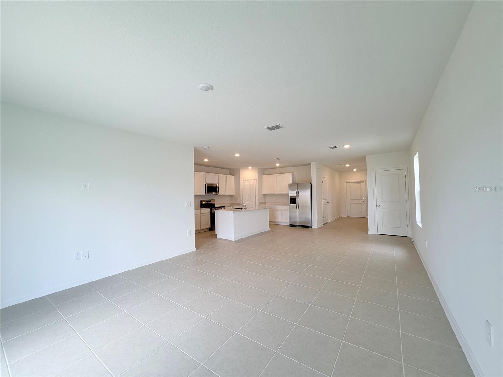 HUNT CLUB/LK WALES PH 1 - Residential Lease