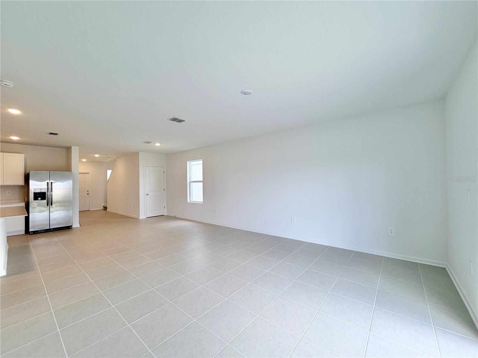 HUNT CLUB/LK WALES PH 1 - Residential Lease