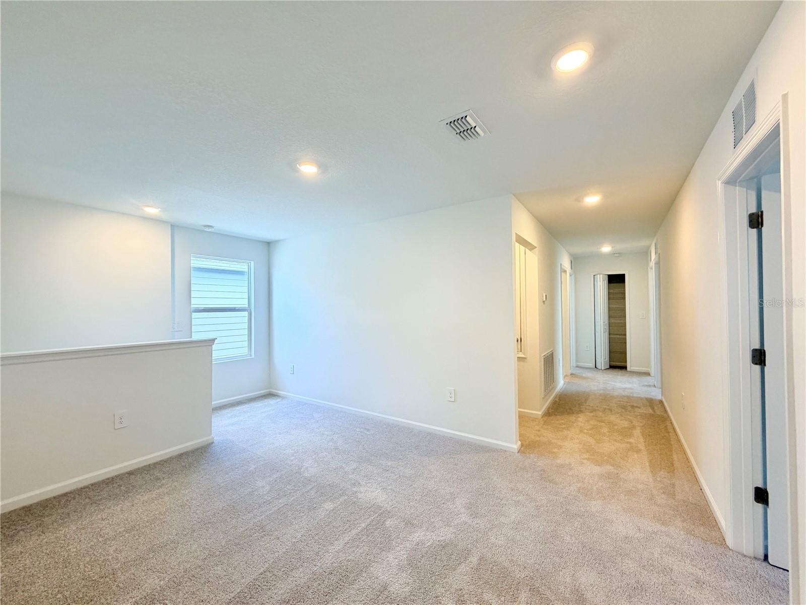 HUNT CLUB/LK WALES PH 1 - Residential Lease