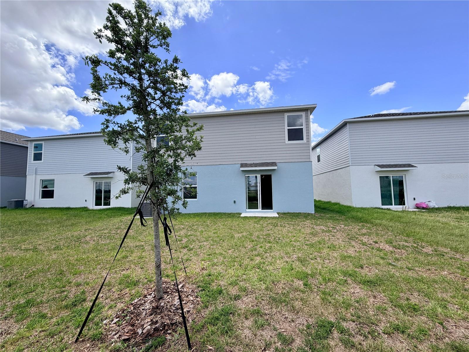 HUNT CLUB/LK WALES PH 1 - Residential Lease