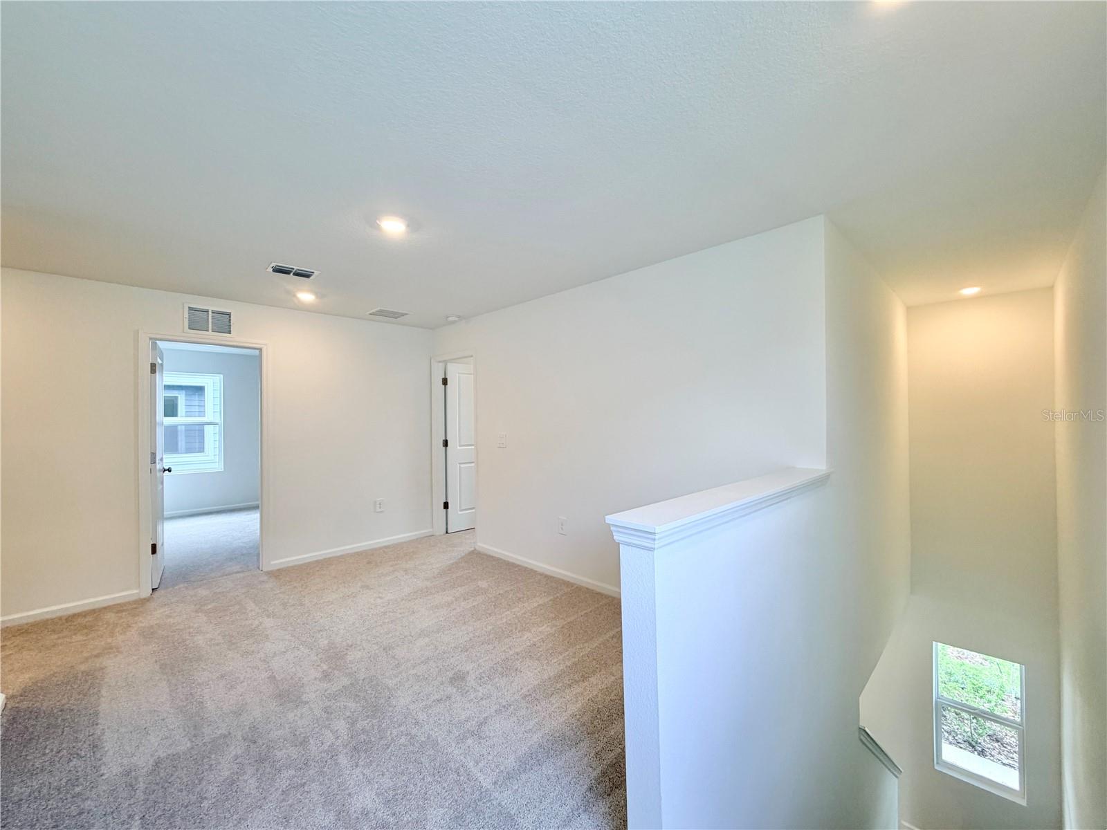 HUNT CLUB/LK WALES PH 1 - Residential Lease