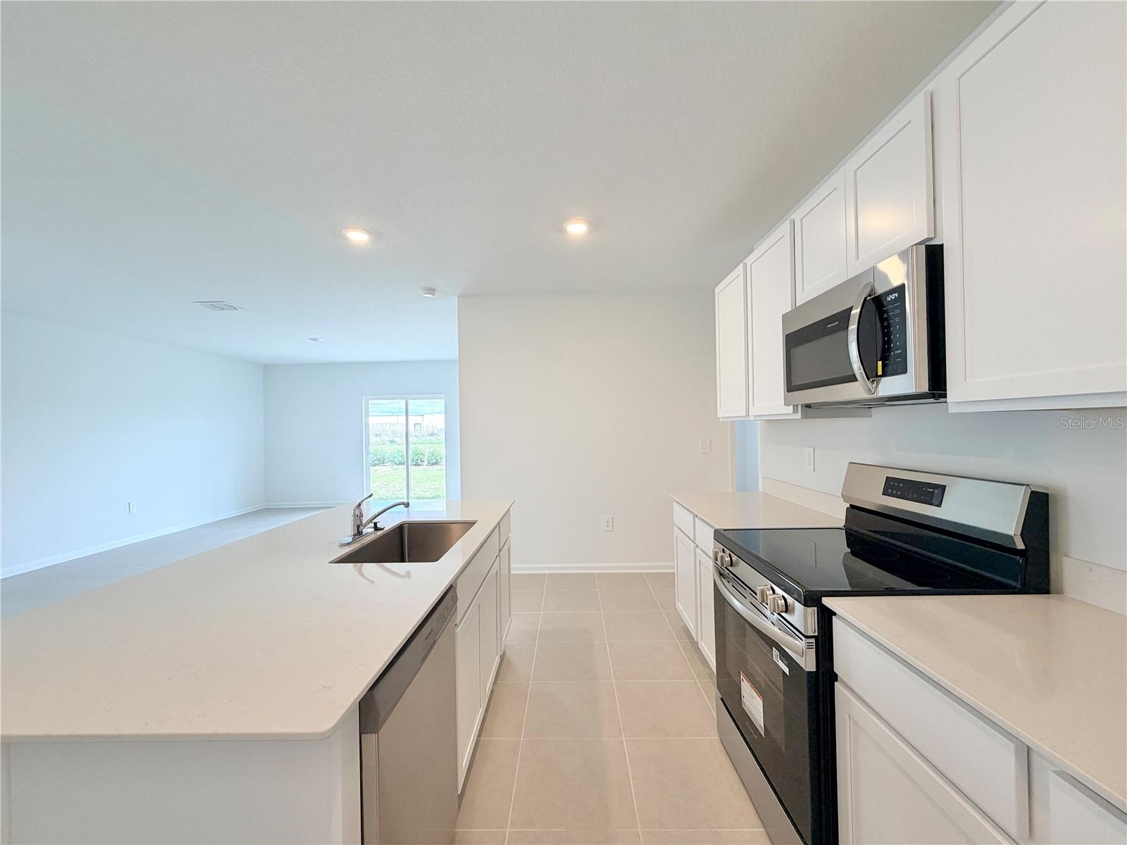 HUNT CLUB/LK WALES PH 1 - Residential Lease
