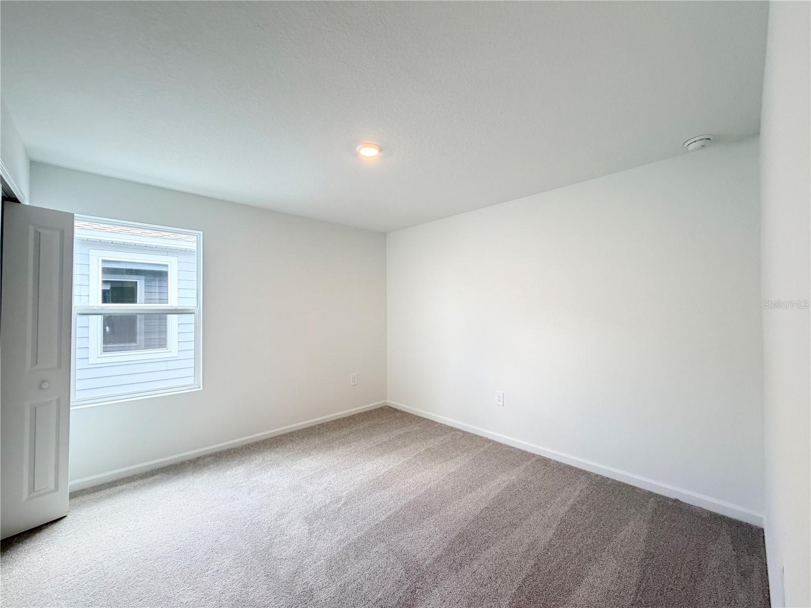 HUNT CLUB/LK WALES PH 1 - Residential Lease
