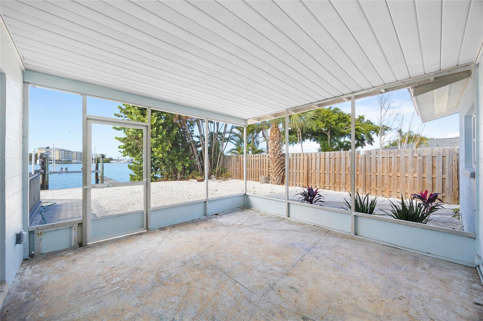 MADEIRA SHORES 1ST ADD - Residential