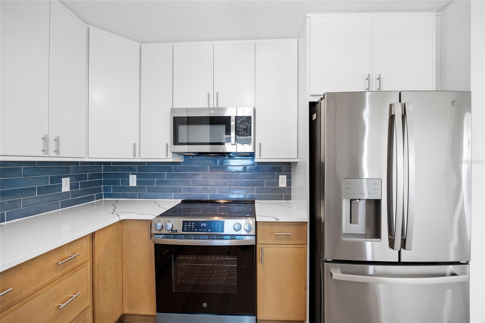 MADEIRA SHORES 1ST ADD - Residential