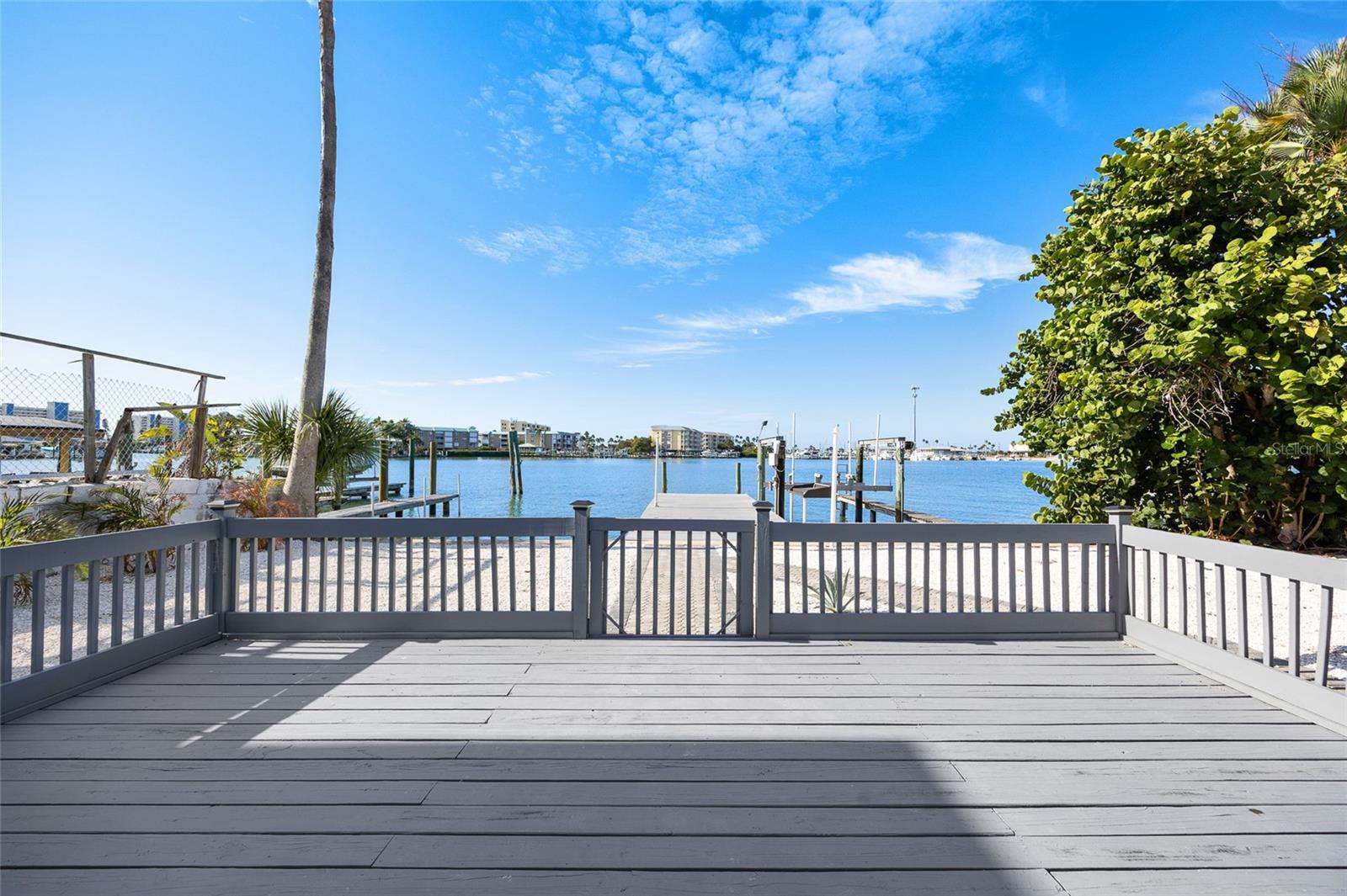 MADEIRA SHORES 1ST ADD - Residential