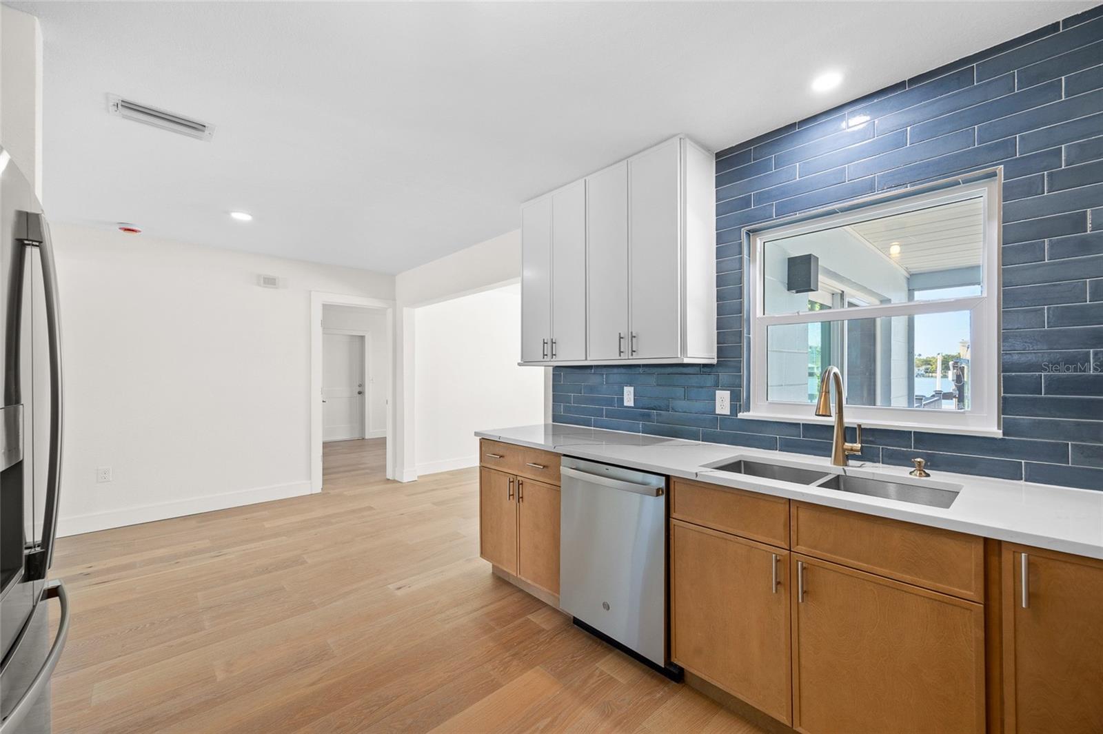 MADEIRA SHORES 1ST ADD - Residential