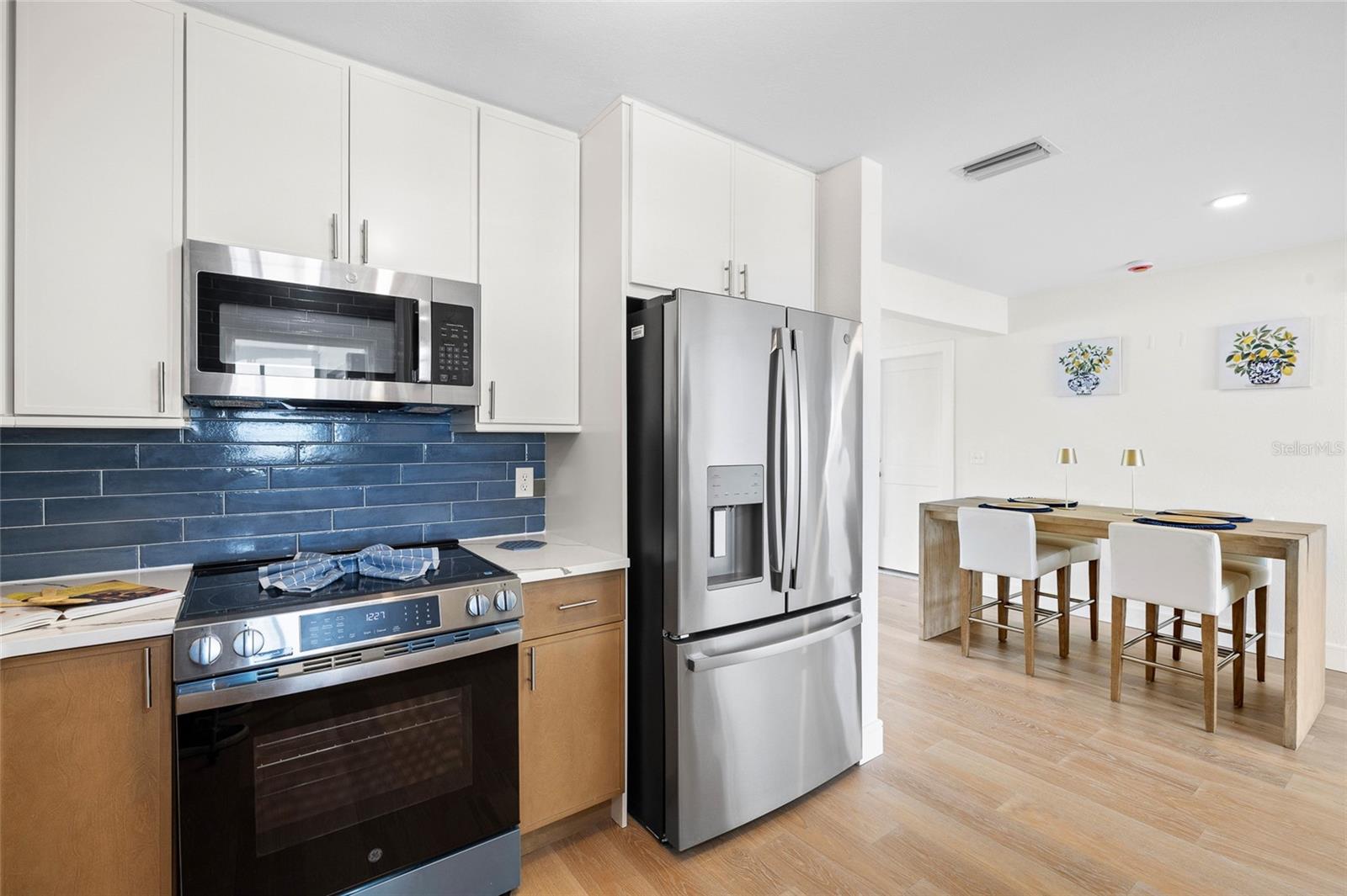 MADEIRA SHORES 1ST ADD - Residential