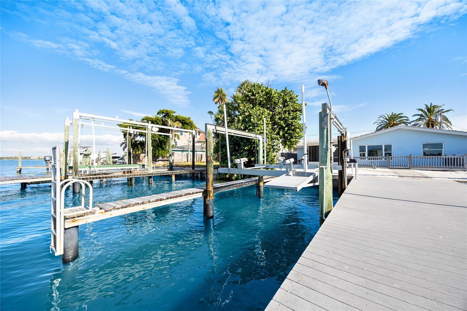 MADEIRA SHORES 1ST ADD - Residential