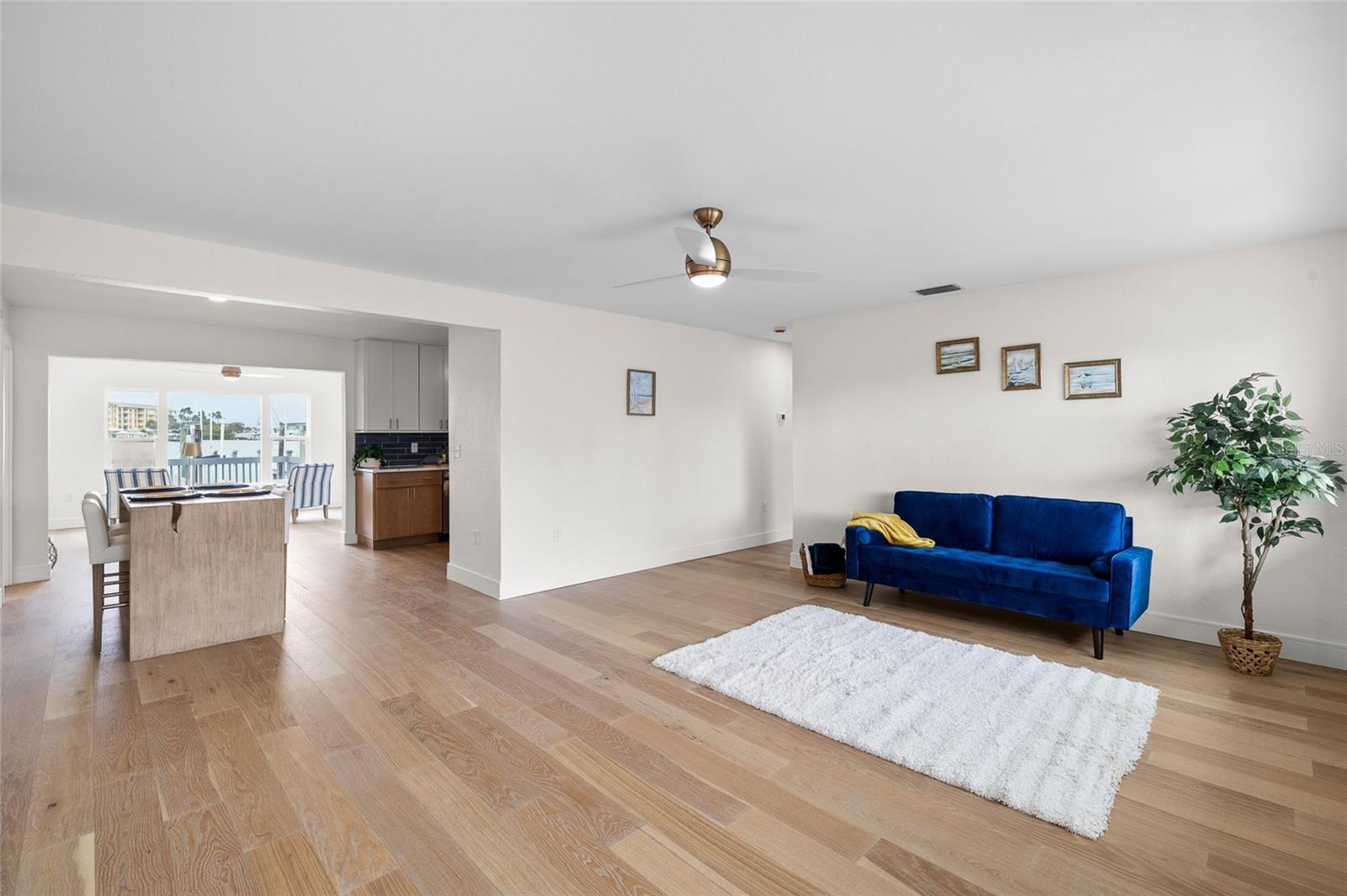 MADEIRA SHORES 1ST ADD - Residential