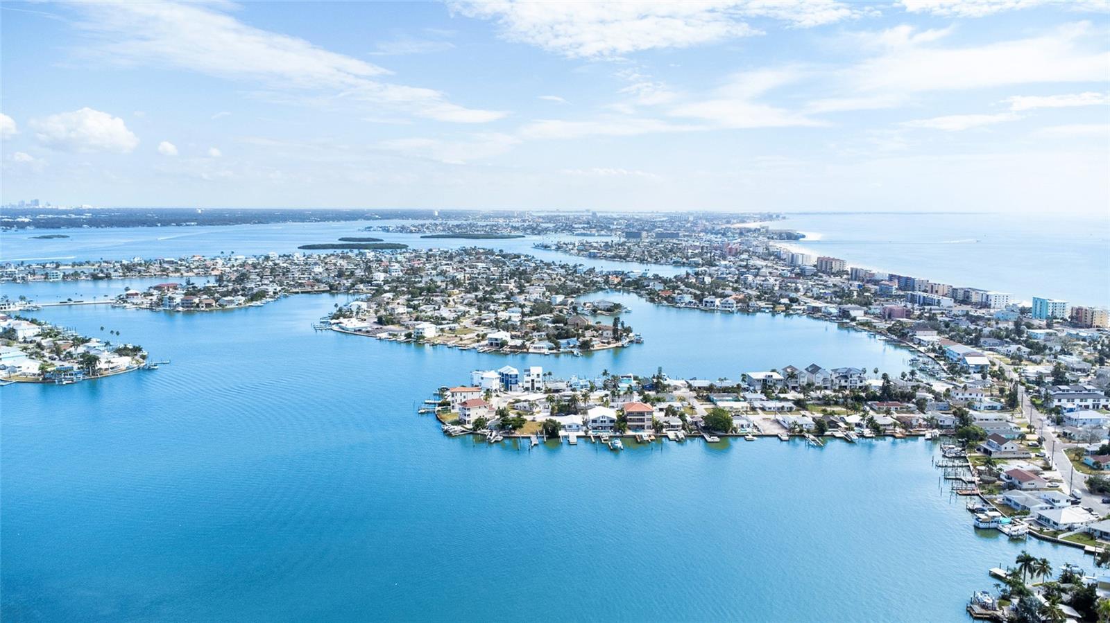 MADEIRA SHORES 1ST ADD - Residential