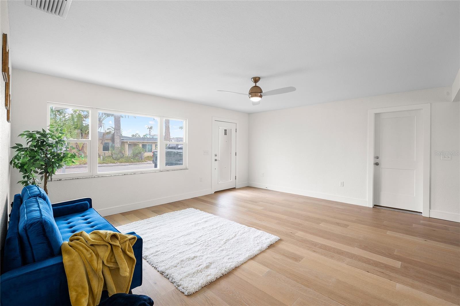 MADEIRA SHORES 1ST ADD - Residential