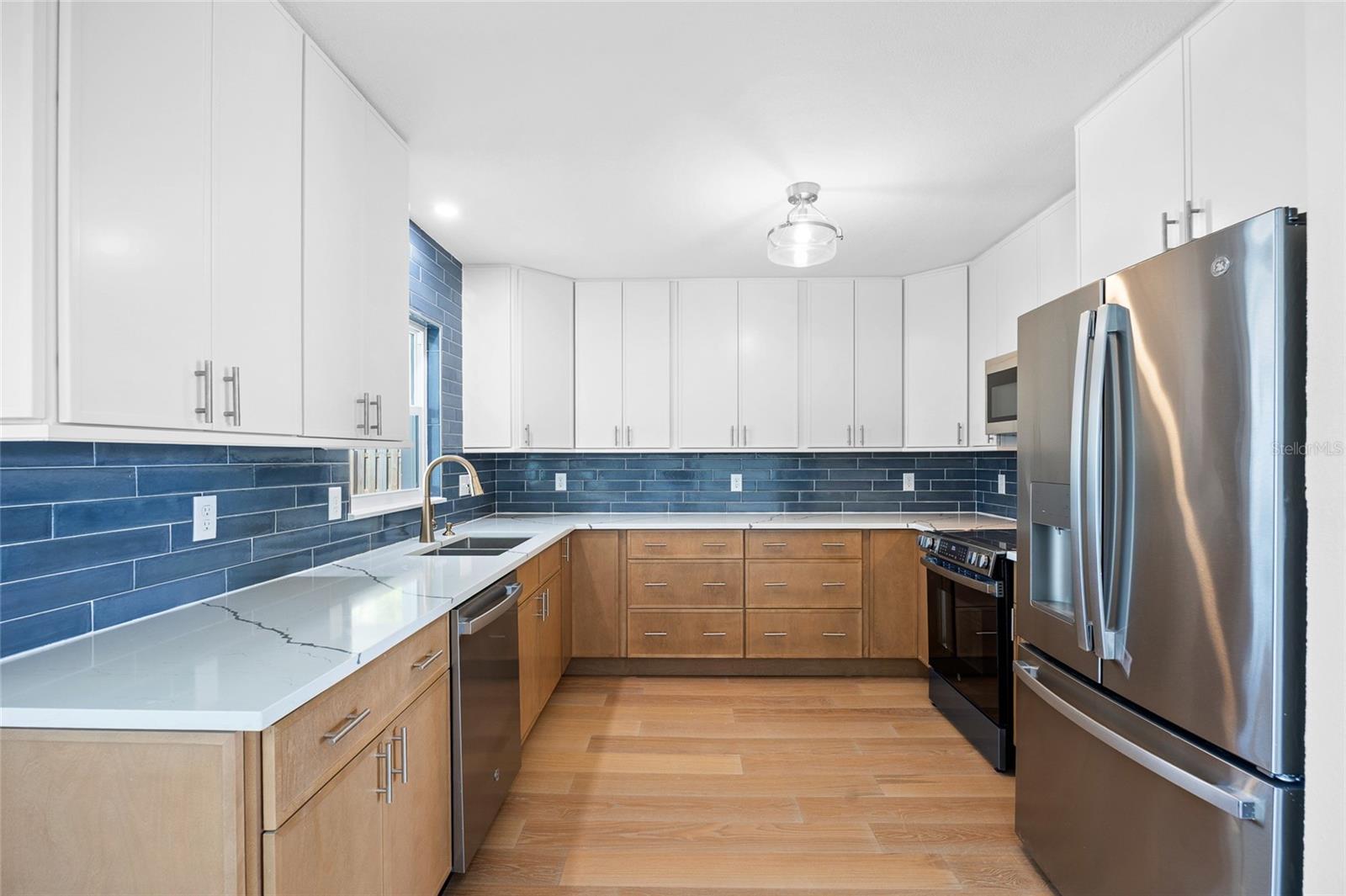 MADEIRA SHORES 1ST ADD - Residential