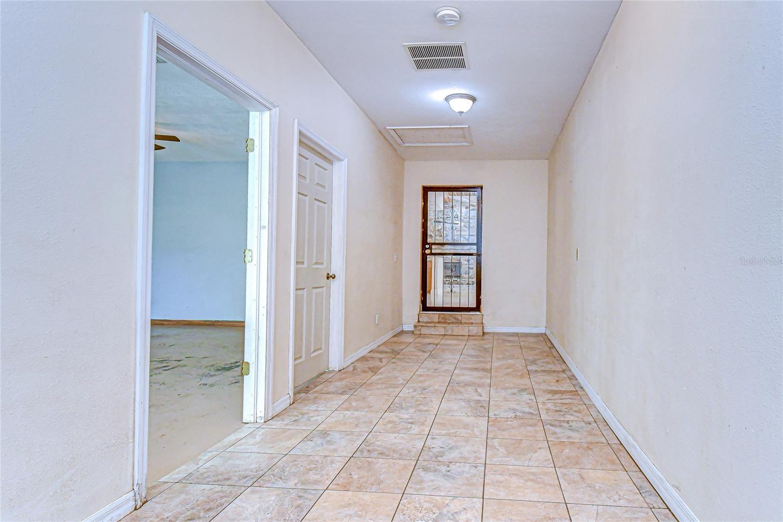 ACREAGE - Residential