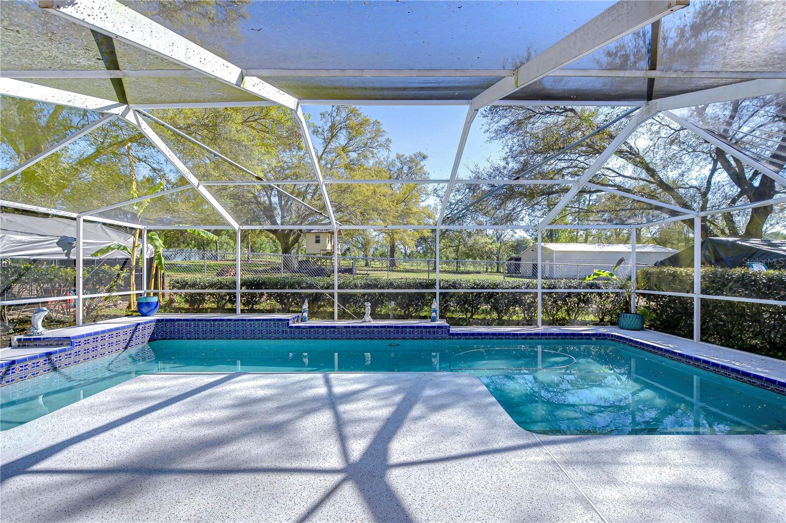 ACREAGE - Residential