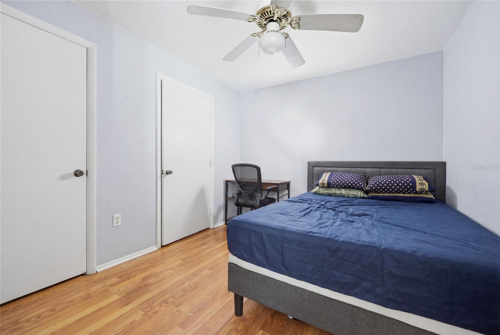 COUNTRYSIDE AT THE UNIVERSITY - Residential