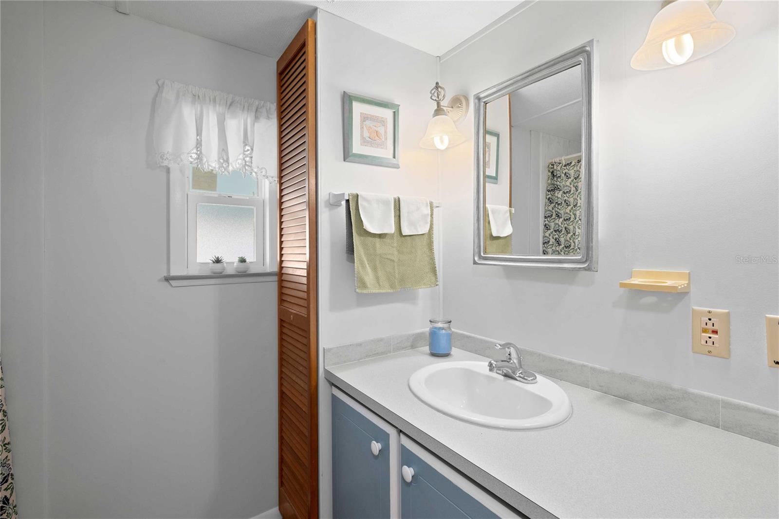 BETMAR ACRES - Residential