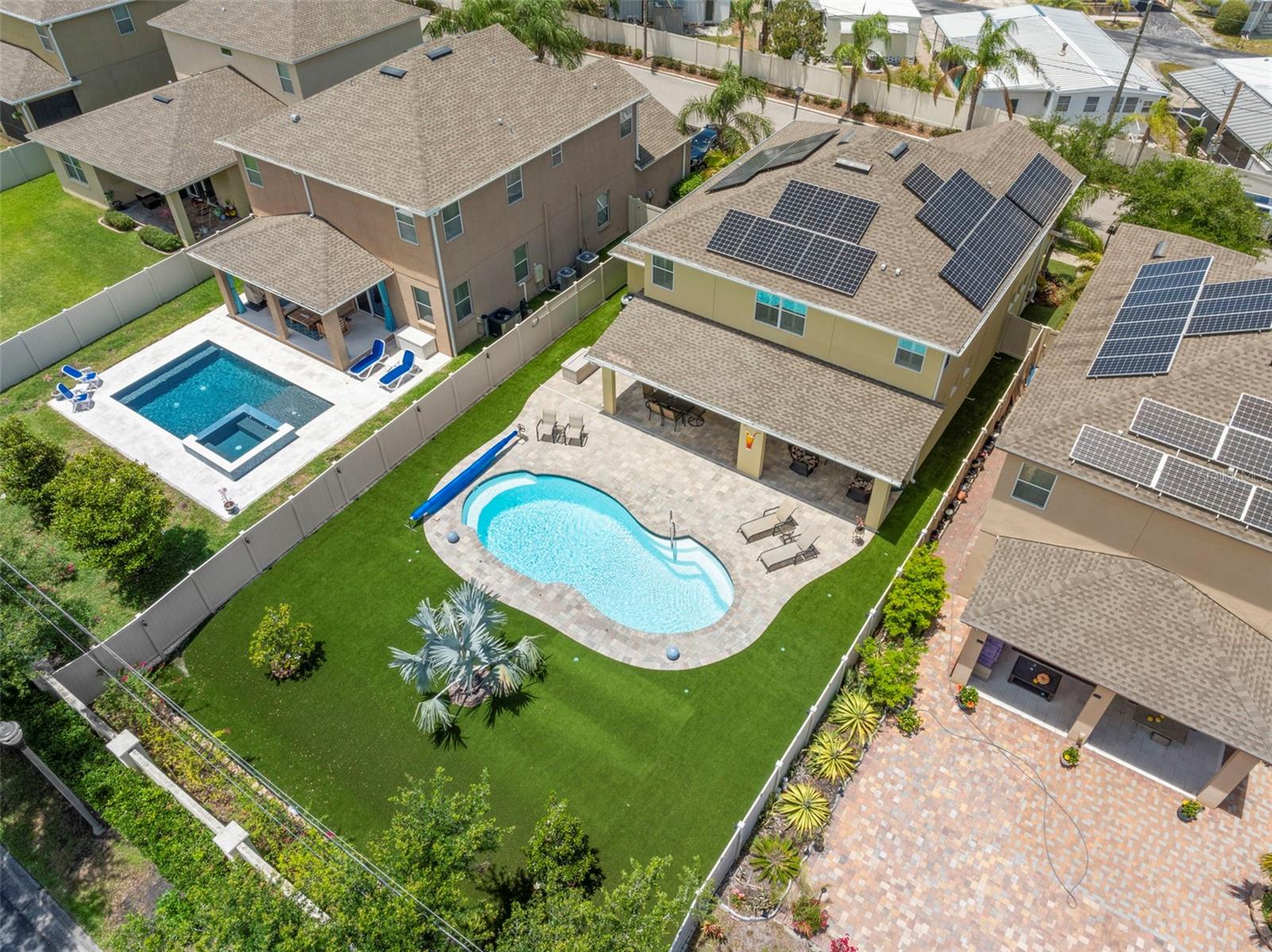10596 LAKE SEMINOLE TERRACE