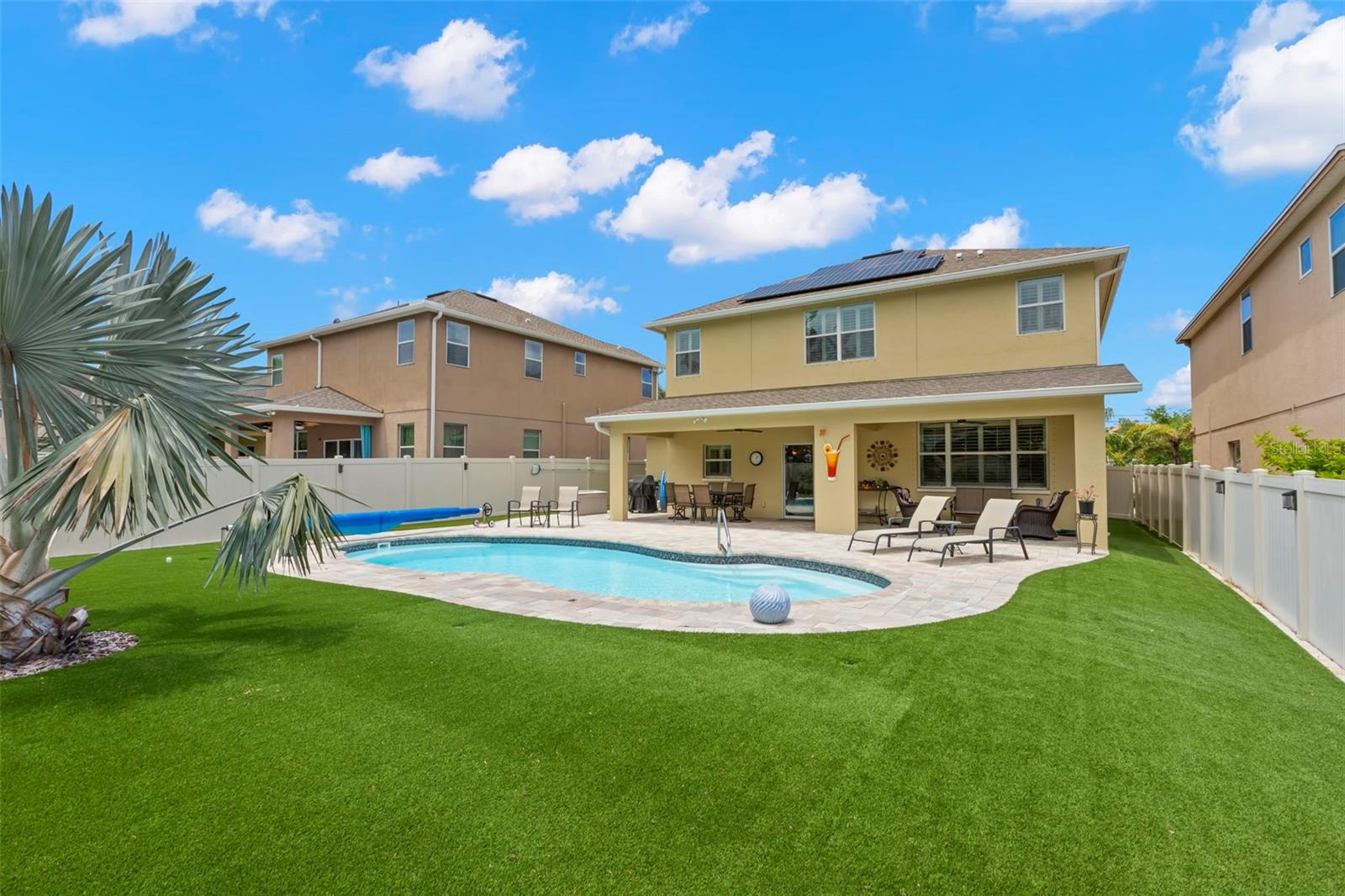 10596 LAKE SEMINOLE TERRACE