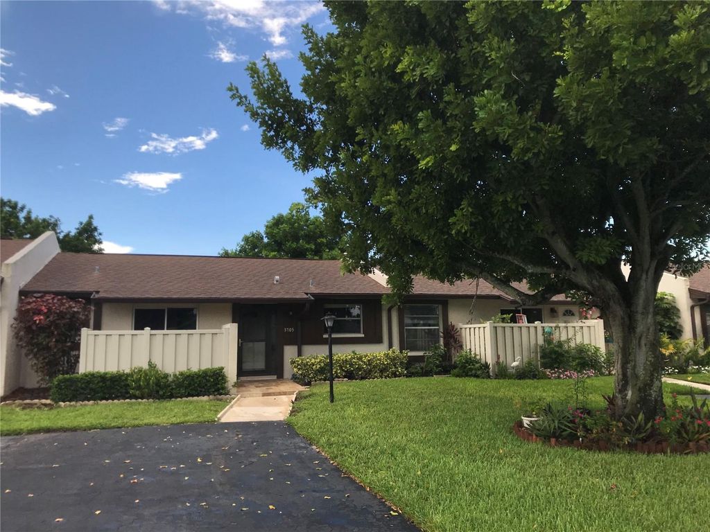 Photo of 3705 34th Ave Drive W, Bradenton, FL 34205 (MLS # A4682045)