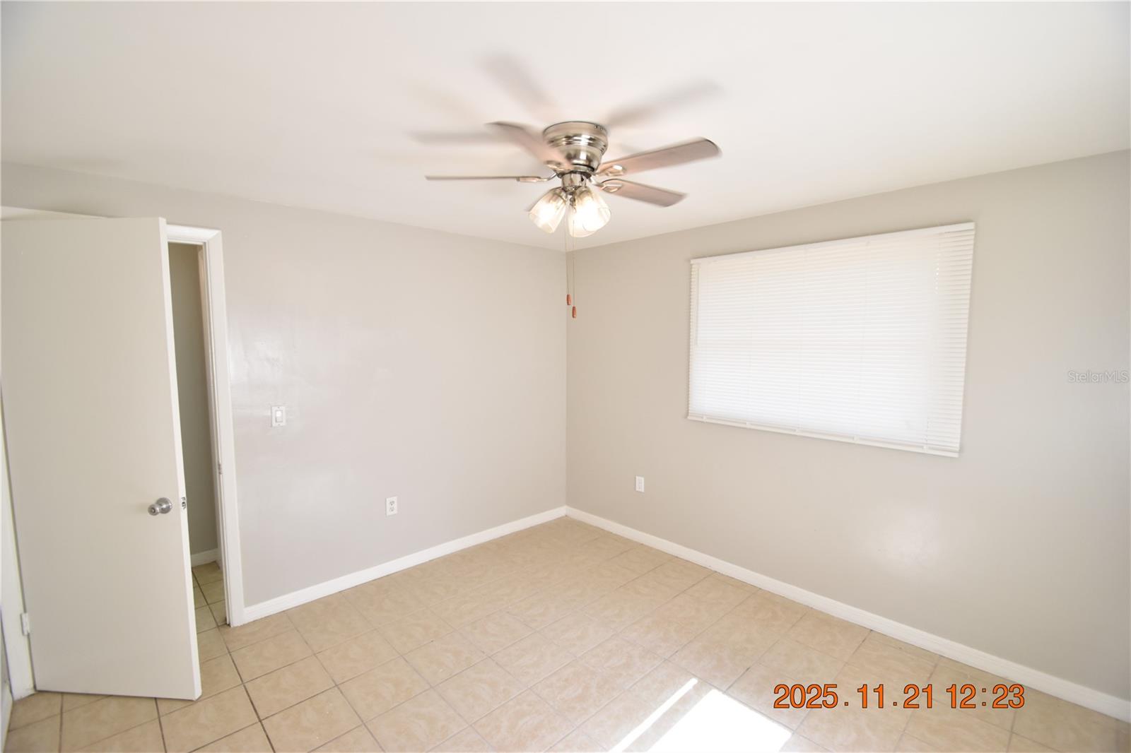 COLONIAL VILLAGE - Residential Lease