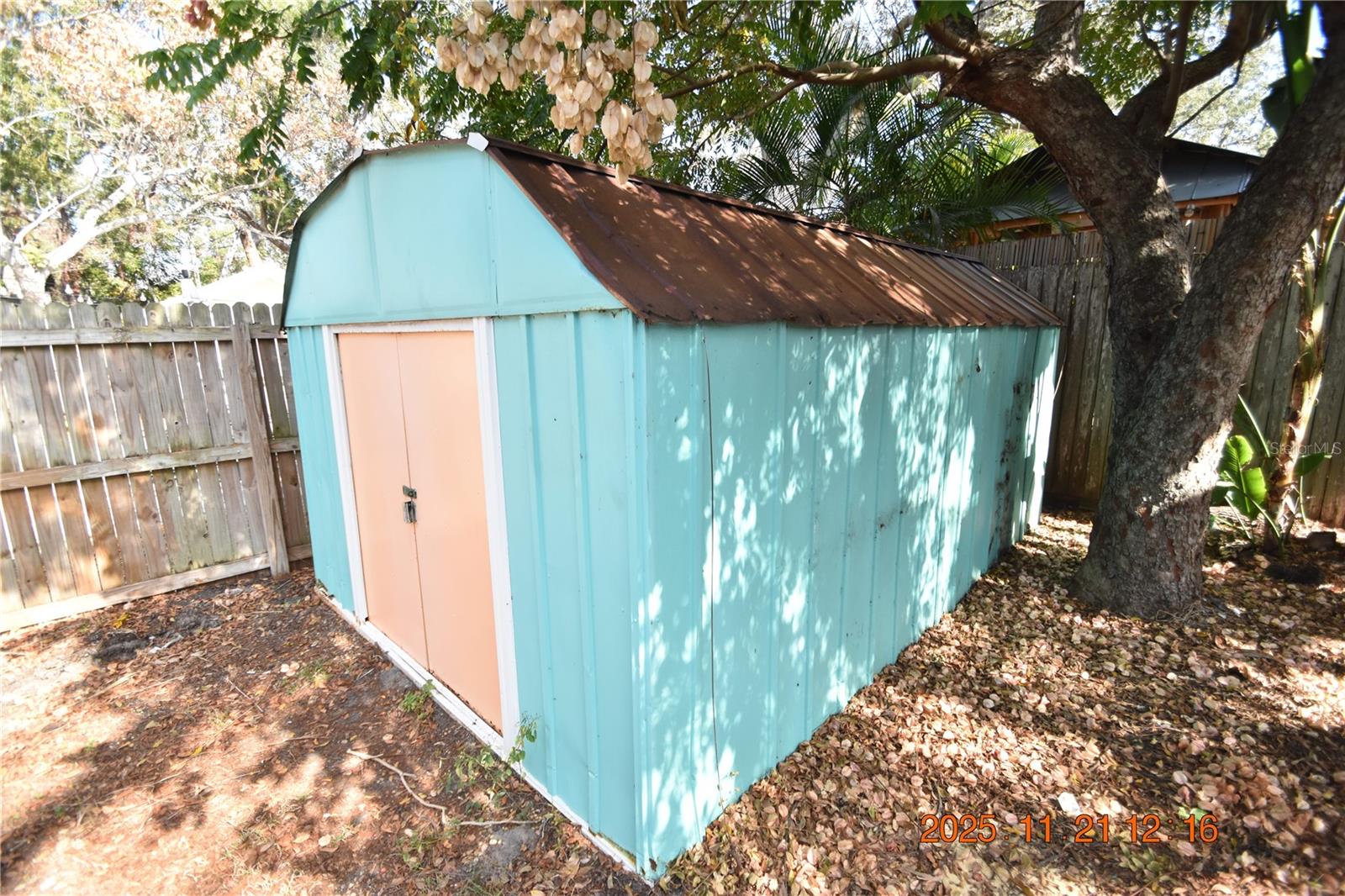 COLONIAL VILLAGE - Residential Lease