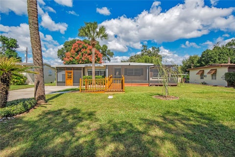 Photo of 3301 Coe Avenue, Orlando, FL 32806 (MLS # O6451719)