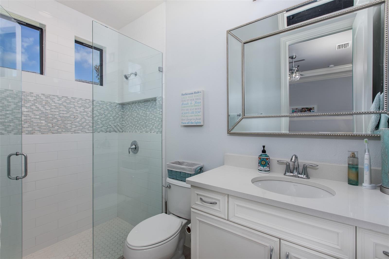 CHAMPIONS CLUB - Residential