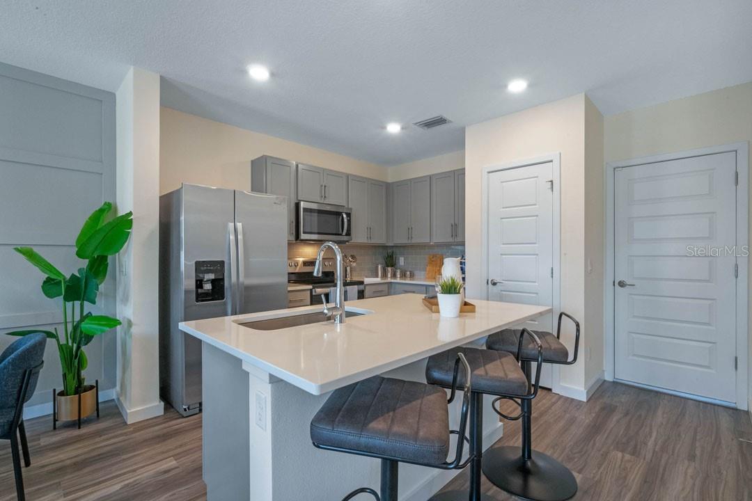 MONTEREY - Residential