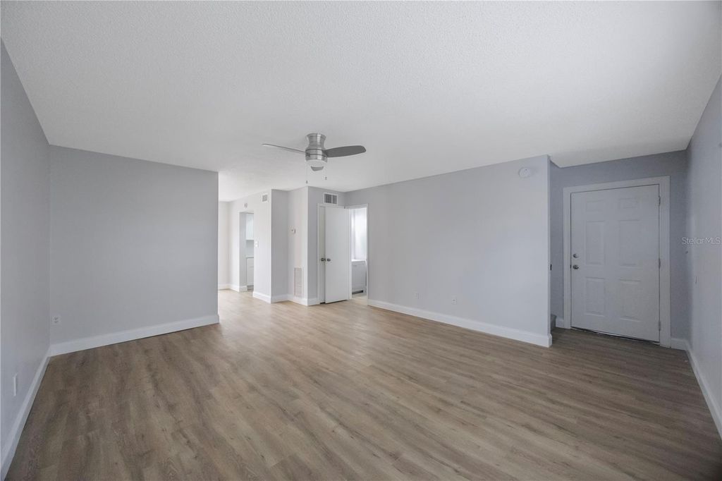 Photo of 200 Westwood Ter N, St Petersburg, FL 33710 (MLS # TB8441973)