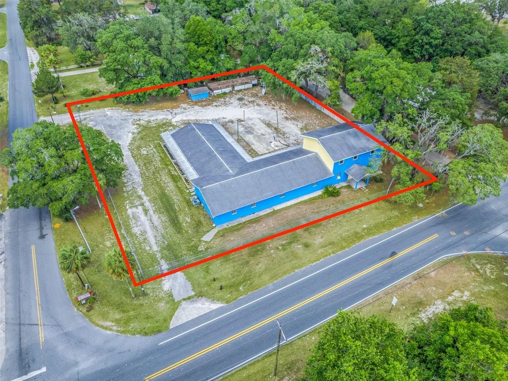 Photo of 9475 SE 35th Court, Ocala, FL 34480 (MLS # OM697007)