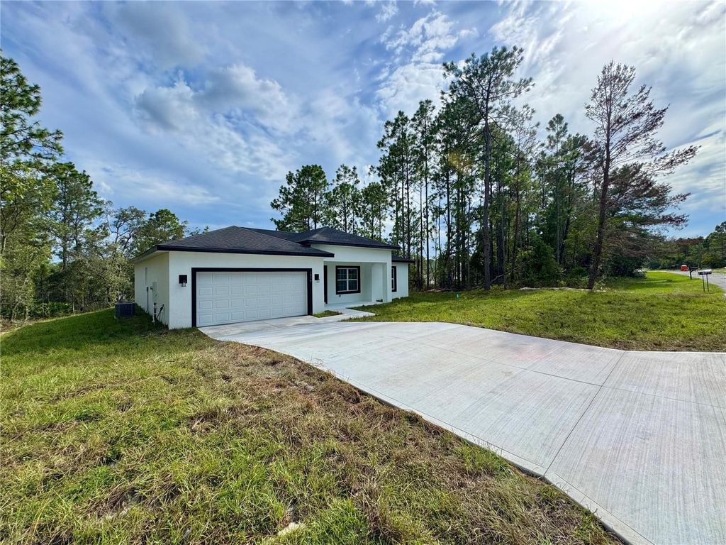 Photo of 1834 W Linden Drive, Citrus Springs, FL 34434 (MLS # O6342946)