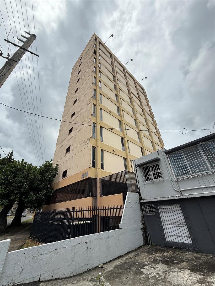 HATO REY FINANCIAL DISTRICT - Commercial Sale