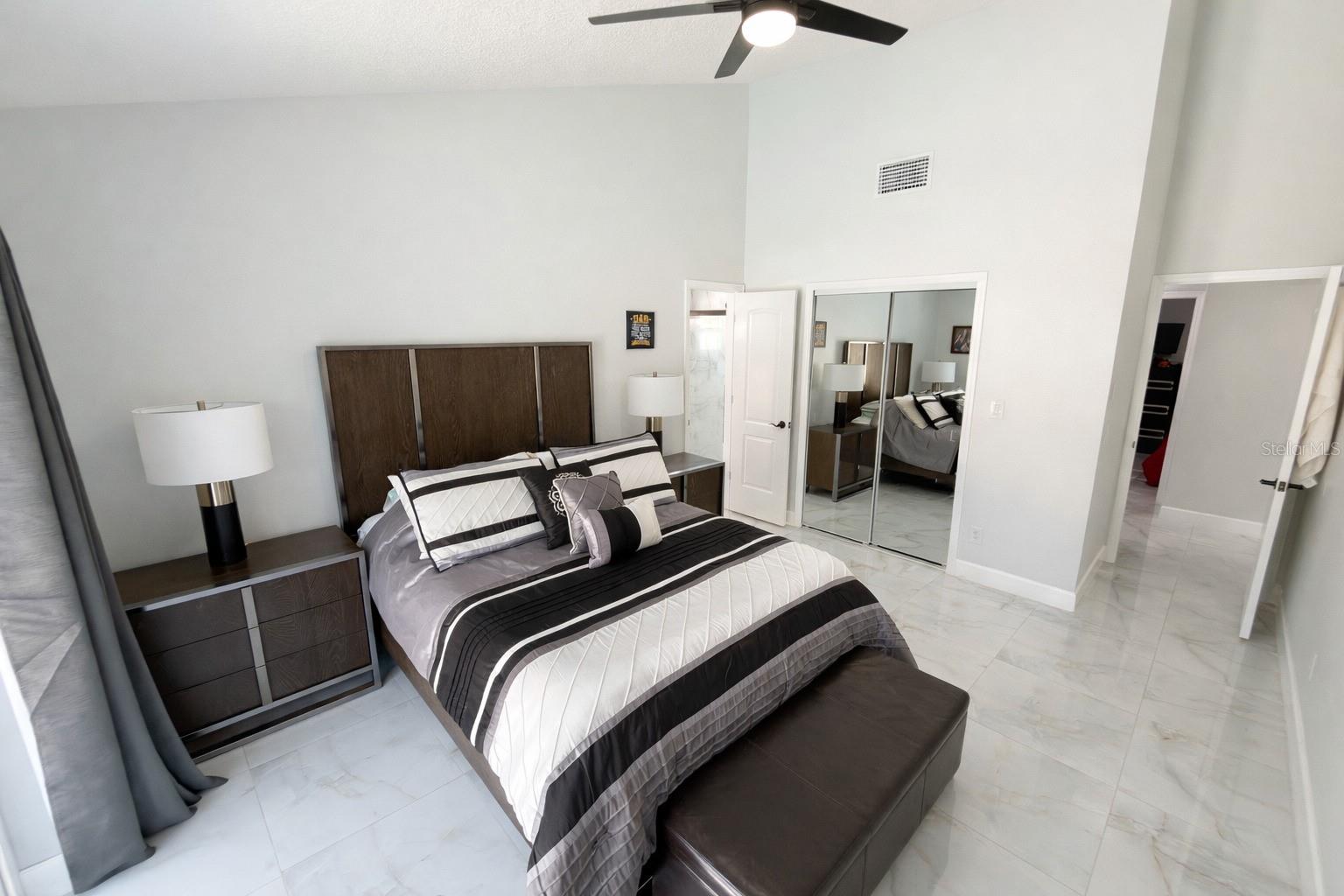 MILL RUN UNIT 8 - Residential